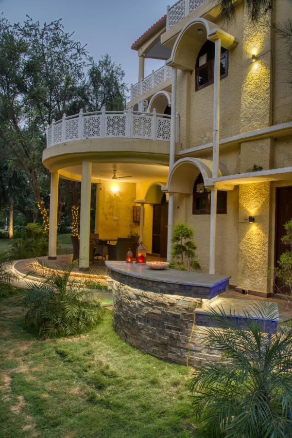 Sunahari Bagh - Pool Farm Retreat @ Gurgáon Kültér fotó